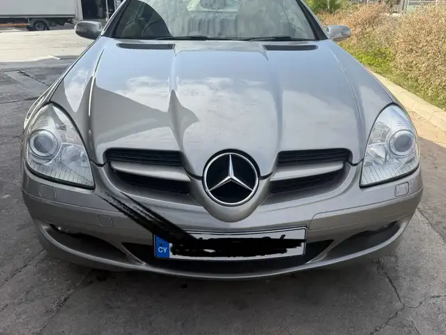 Mercedes-Benz SLK-Class