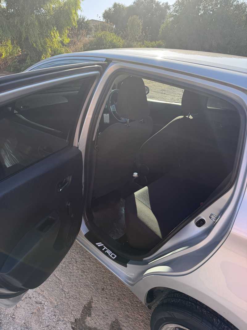 2013 Toyota Yaris 1,4L 2013 Cyprus