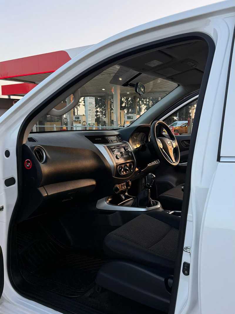 2020 Nissan Navara 2,3L 2020 Cyprus