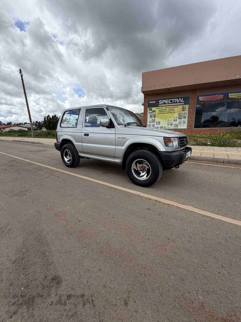 Mitsubishi Pajero 2,5L 1996