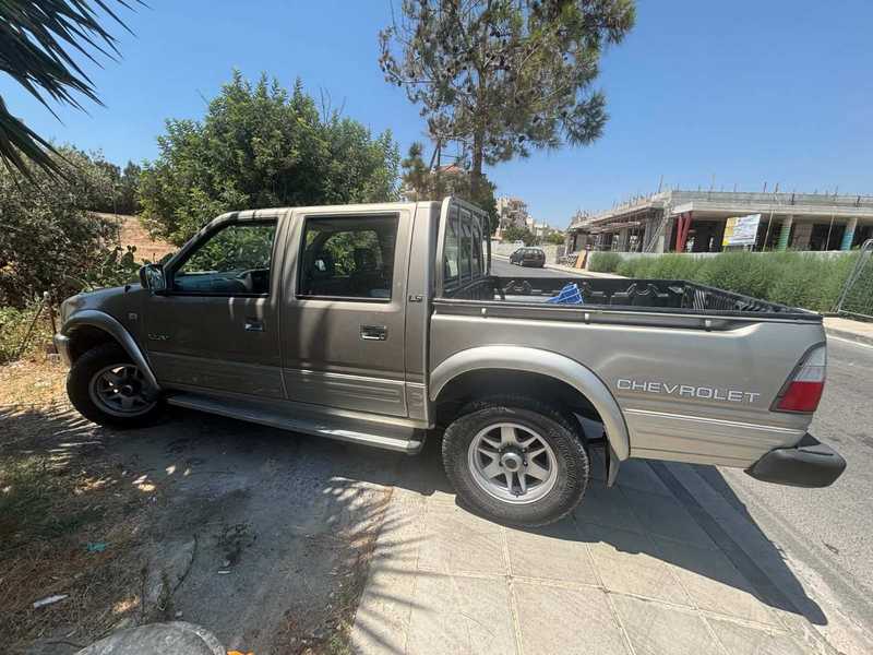 2002 Chevrolet Luv 0,4L 2002 Cyprus