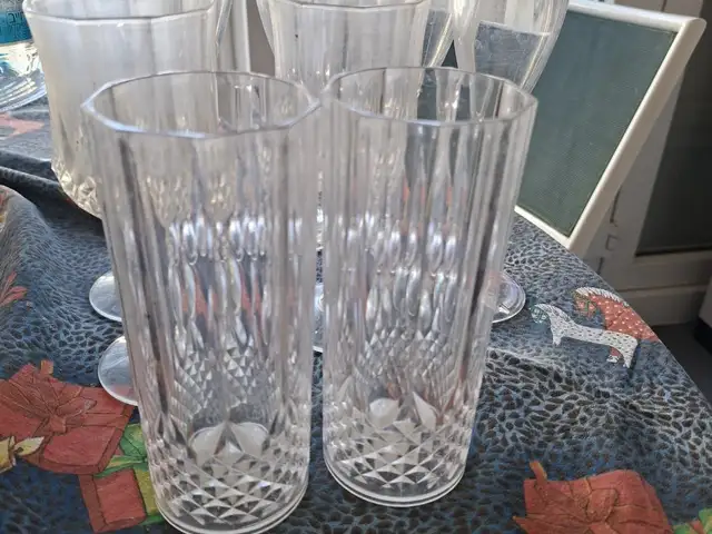 plastic tableware for yachts, Limassol — Limassol - Neapolis