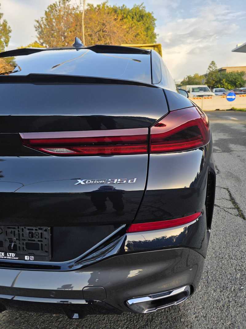 2022 BMW X6 3,0L 2022 Cyprus