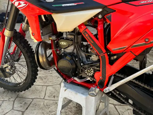 Beta 300rr MY2023, Limassol — Limassol - Agios Ioannis - 7