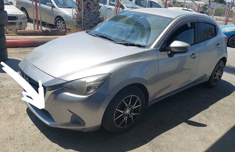 Mazda Demio 1,3L 2015