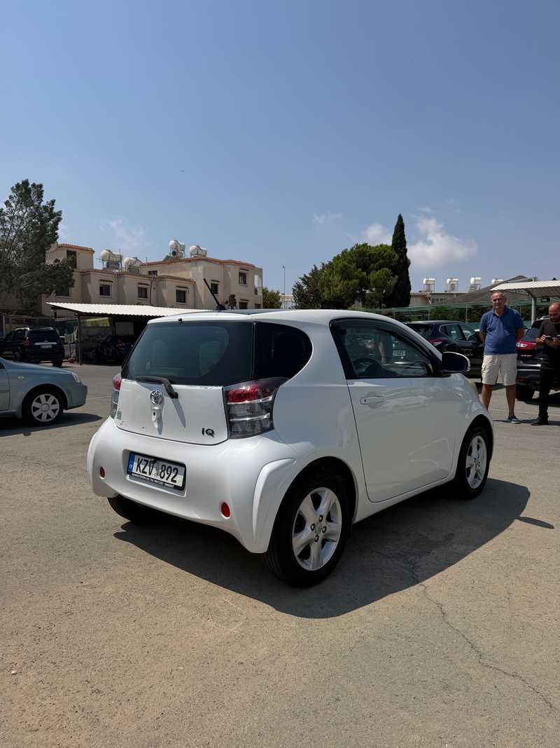 2009 Toyota IQ 1,0L 2009 Cyprus