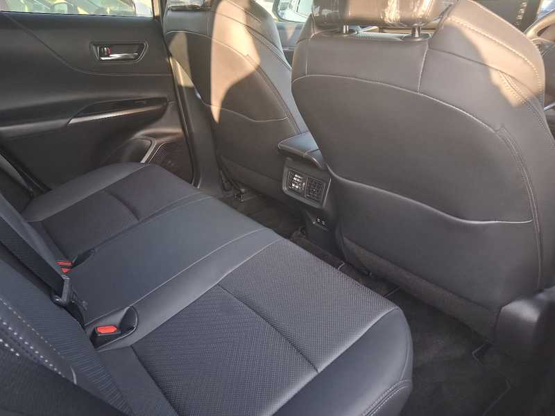 2023 Toyota Harrier 2,5L 2023 Cyprus