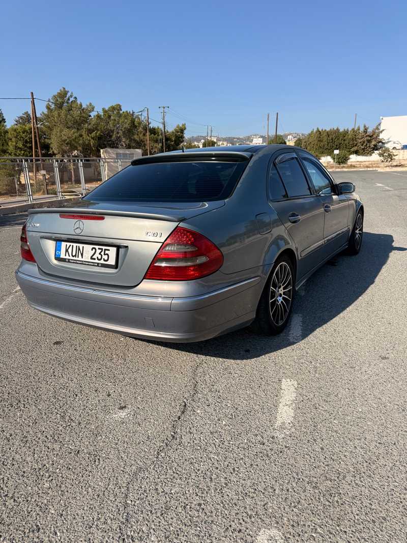 2004 Mercedes-Benz E-Class 2,2L 2004 Cyprus