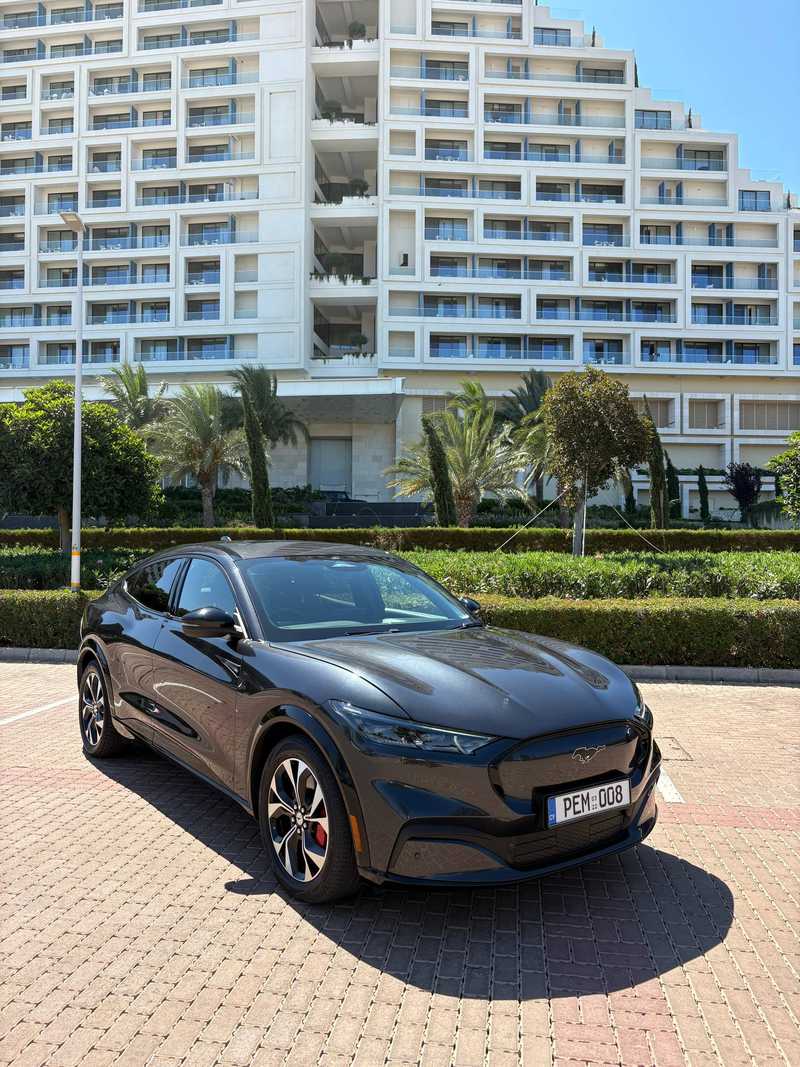 Ford Mustang Mach-E Electric 2022