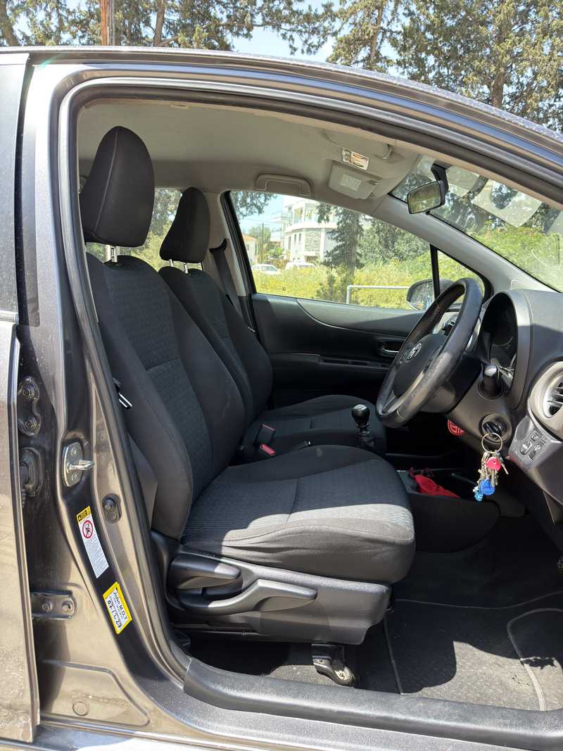 2012 Toyota Yaris 1,3L 2012 Cyprus