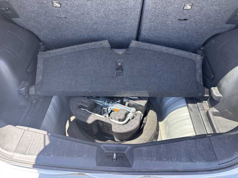 2012 Nissan Note 1,2L 2012 Cyprus
