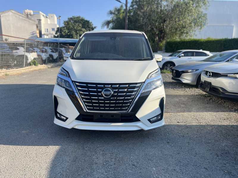 2022 Nissan Serena 2,0L 2022 Cyprus