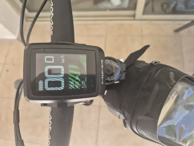 Momas wayfarer e-bike trekking excellent condition & great battery, Επαρχία Πάφου — Αναρίτα