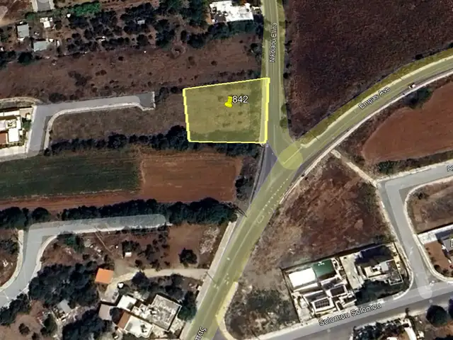 Commercial Plot 1238 m², Επαρχία Πάφου — Έμπα