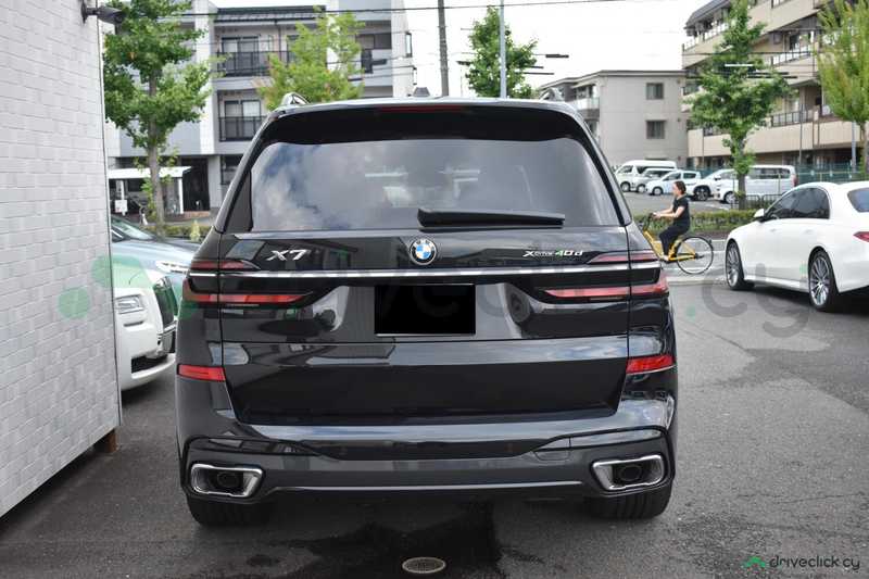 2025 BMW X7 3,0L 2025 Cyprus