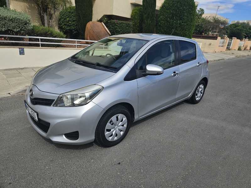 2011 Toyota Vitz 1,3L 2011 Cyprus