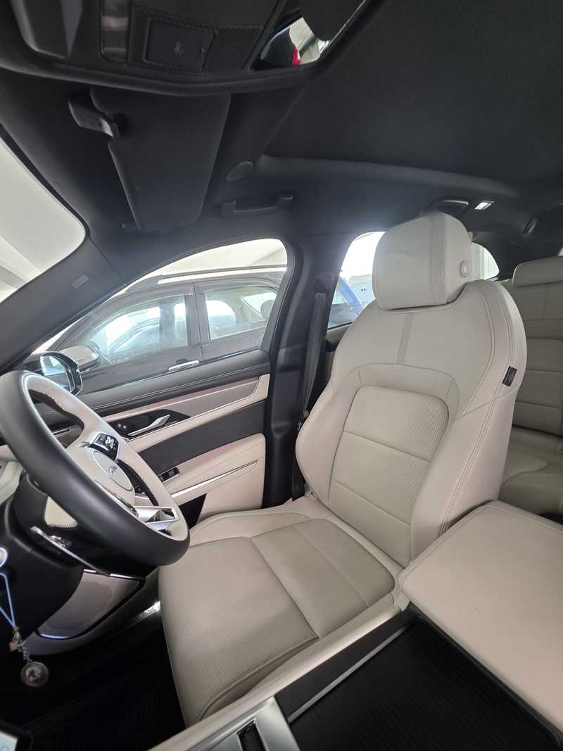 2024 Jaguar F-Pace 2,0L 2024 Cyprus
