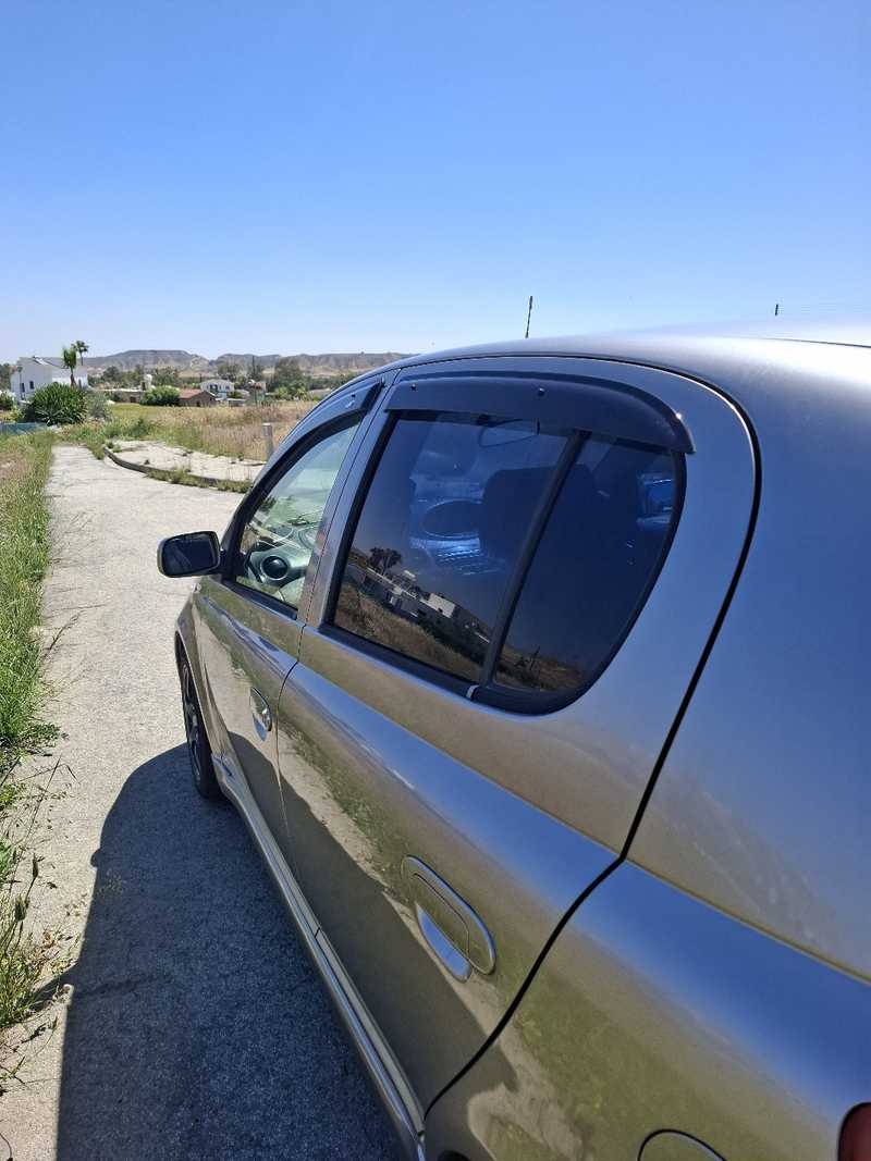 2000 Toyota Vitz 1,3L 2000 Cyprus