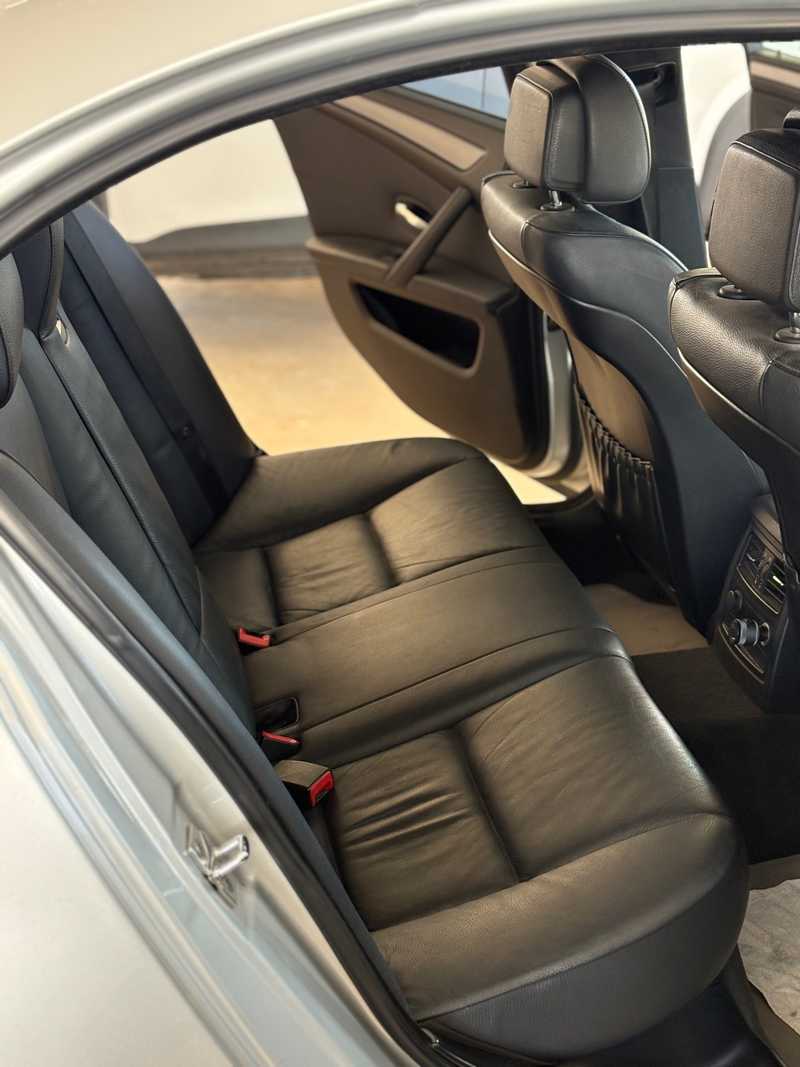 2009 BMW 5-Series 2,0L 2009 Cyprus