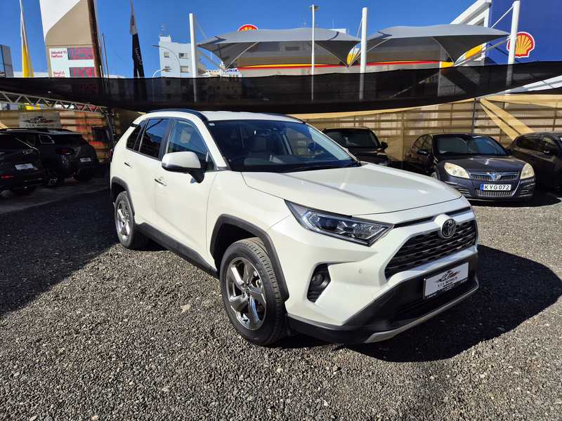 Toyota RAV4 2,5L 2021