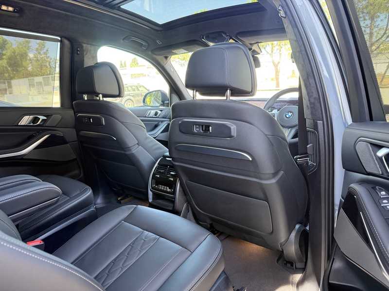 2025 BMW X7 3,0L 2025 Cyprus