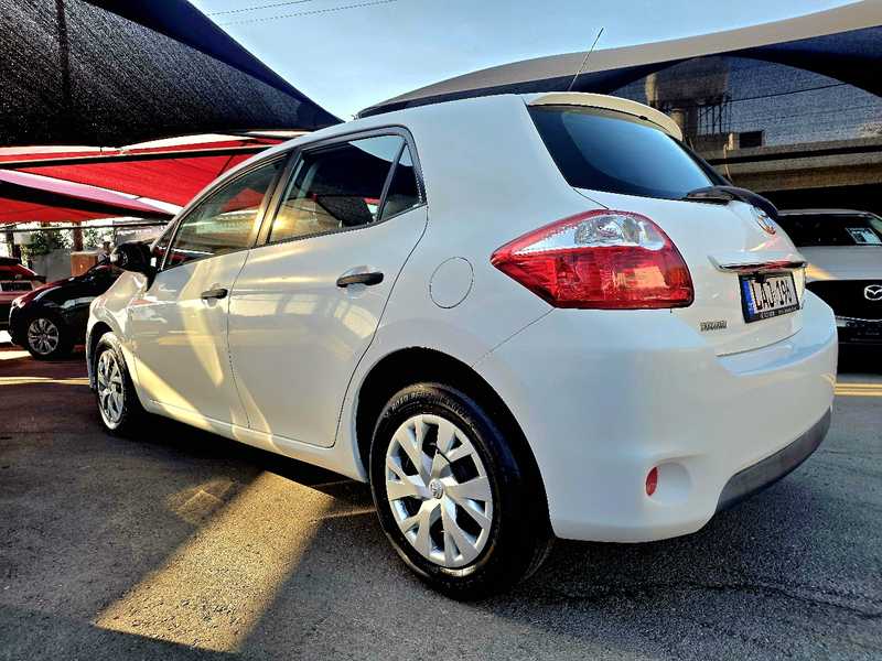 2012 Toyota Auris 1,6L 2012 Cyprus