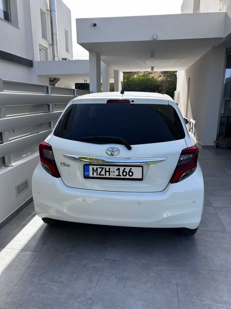 2014 Toyota Yaris 1,3L 2014 Cyprus