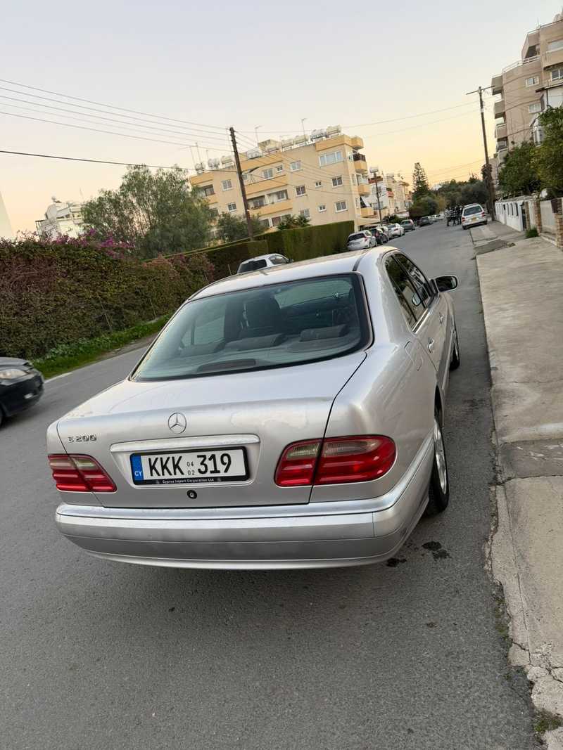 2002 Mercedes-Benz E-Class 2,0L 2002 Cyprus