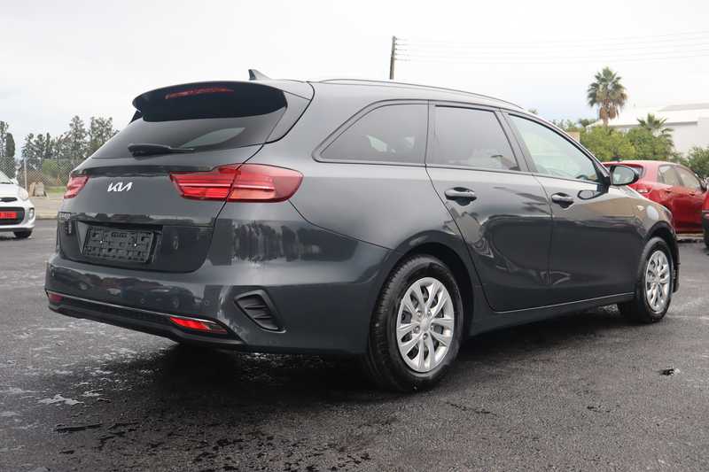 2025 KIA Ceed 1,5L 2025 Cyprus