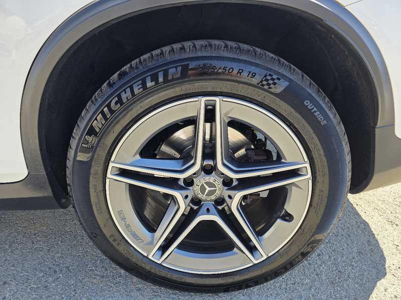 2021 Mercedes-Benz GLC-Class 2,0L 2021 Cyprus