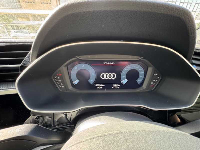2022 Audi Q3 2,0L 2022 Cyprus