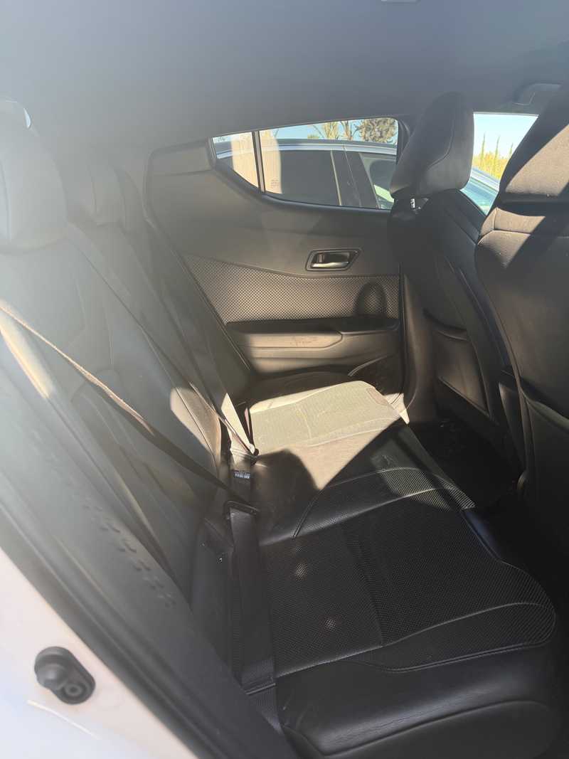 2017 Toyota C-HR 1,8L 2017 Cyprus
