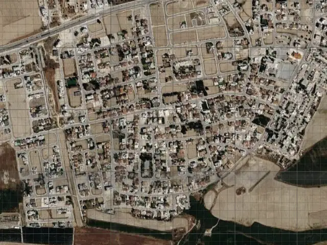 Residential Plot 261 m², Larnaca — Larnaka - Kamares