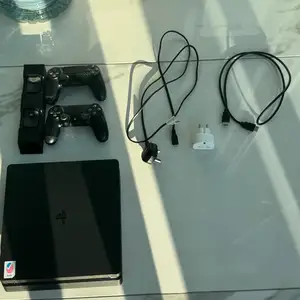Playstation 4, Nicosia — Egkomi