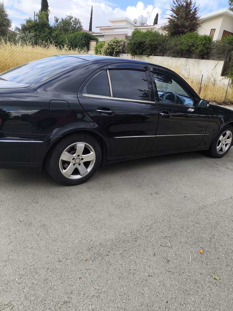 2002 Mercedes-Benz E-Class 2,2L 2002 Cyprus