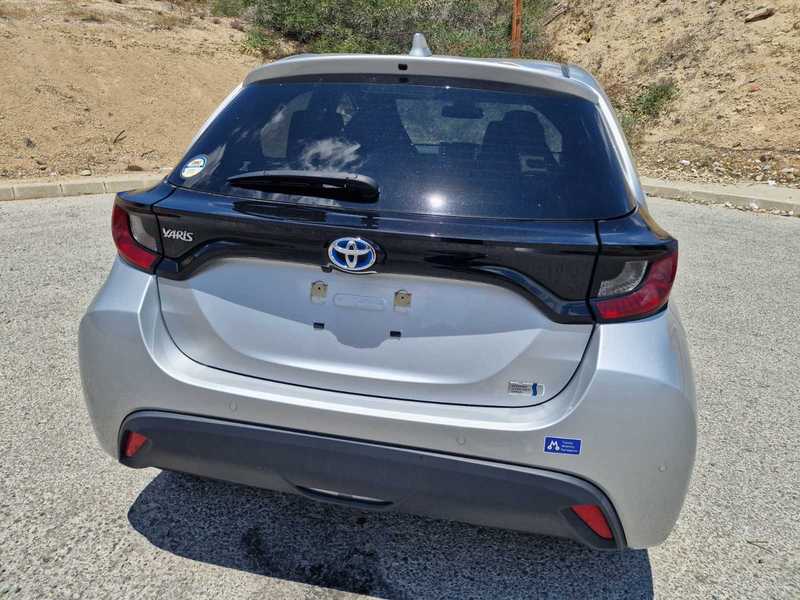 2021 Toyota Yaris 1,5L 2021 Cyprus