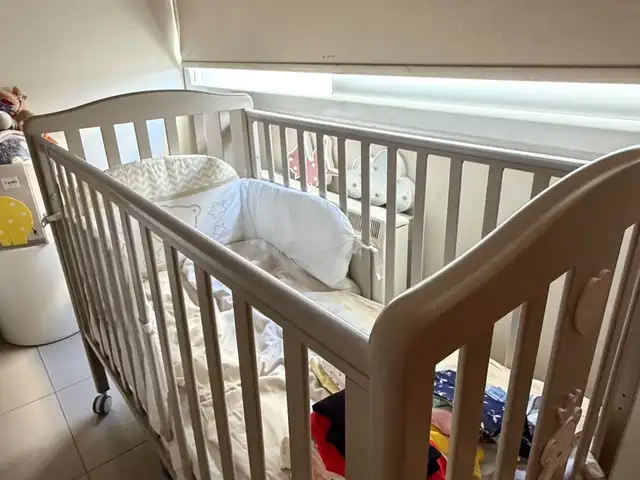 Italbaby baby cot made in italy, Επαρχία Λεμεσού — Λεμεσός - Μέσα Γειτονιά