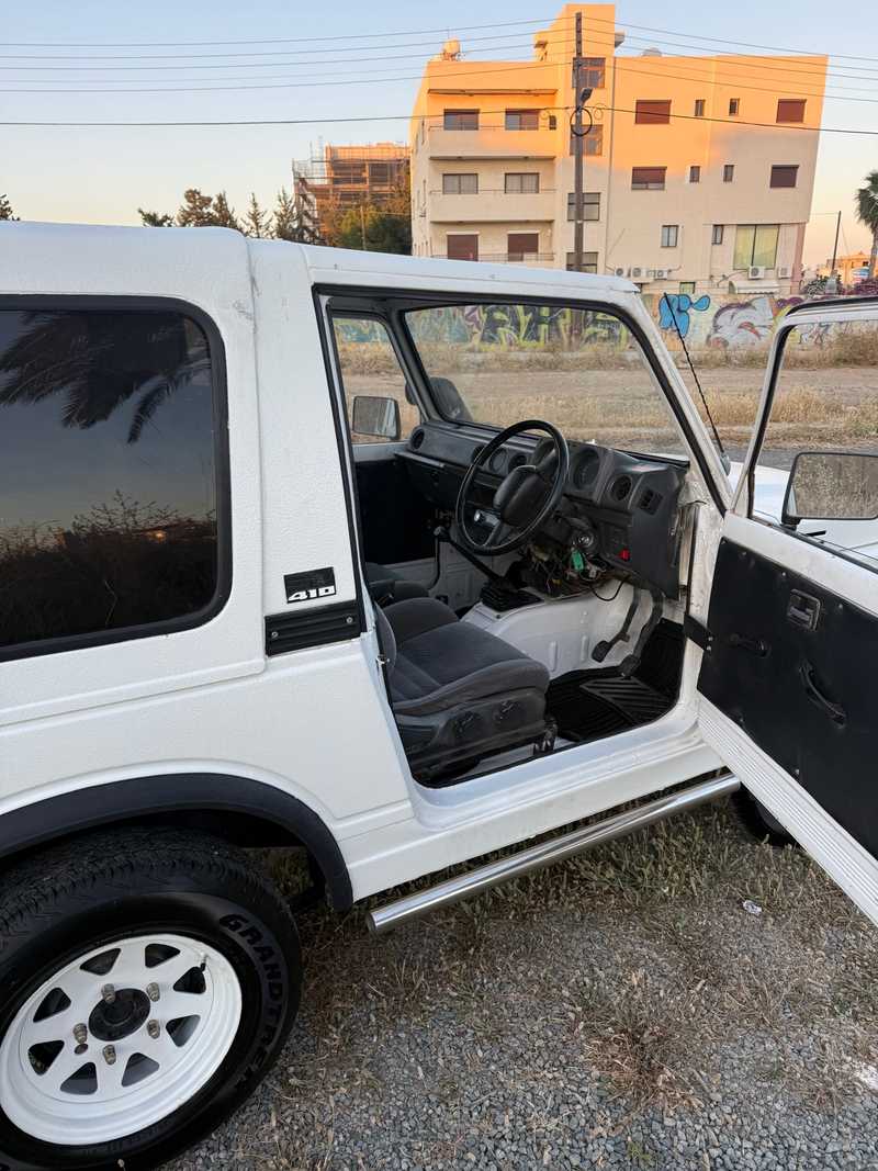 1988 Suzuki Samurai 1,0L 1988 Cyprus