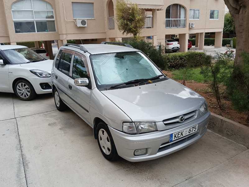Mazda Demio 1,3L 1999