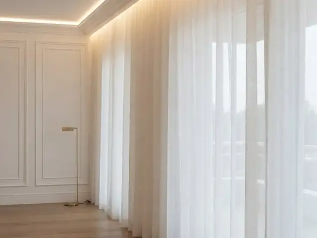 Cornices with integrated led lighting installation in cyprus, Paphos — Paphos - Kato Paphos