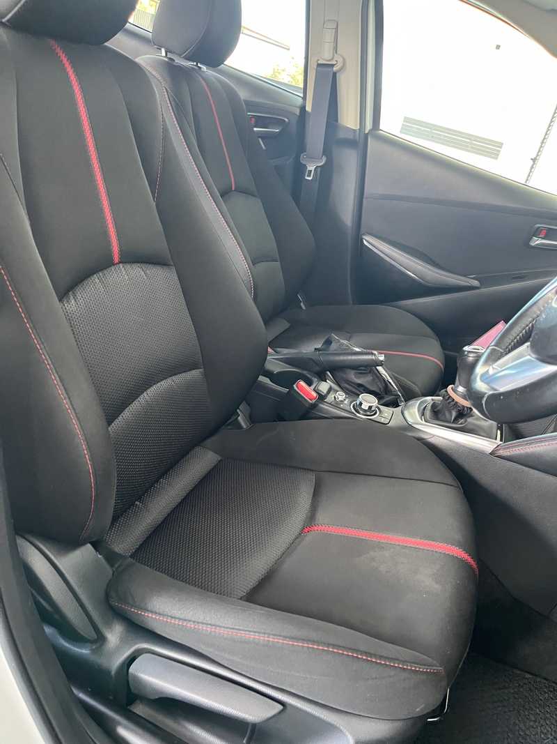 2016 Mazda Demio 1,3L 2016 Cyprus
