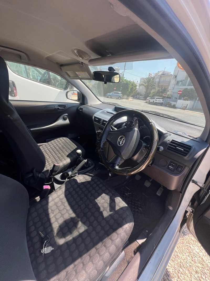 2010 Toyota IQ 1,3L 2010 Cyprus