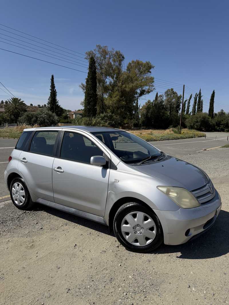 2002 Toyota Ist 1,3L 2002 Cyprus