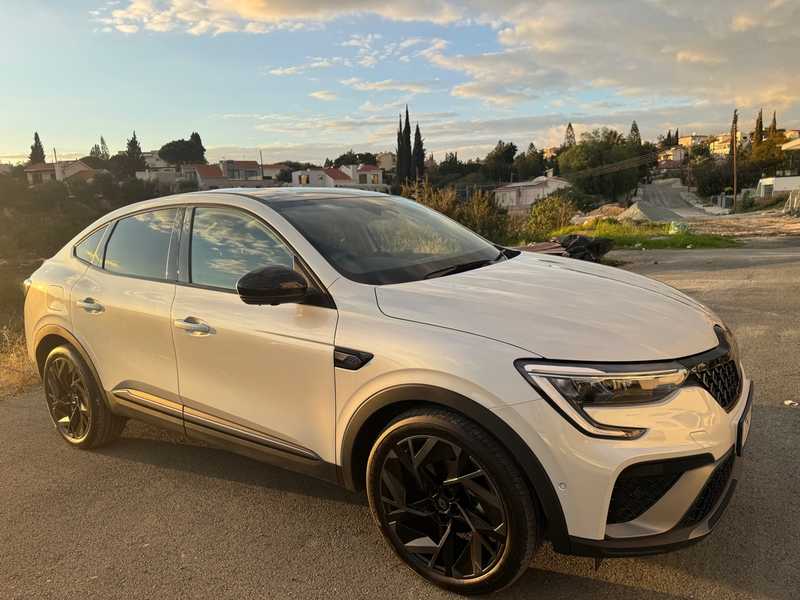 Renault Arkana Electric 2025
