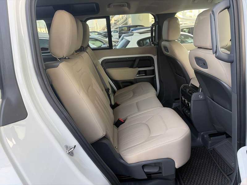 2022 Land Rover Defender 3,0L 2022 Cyprus