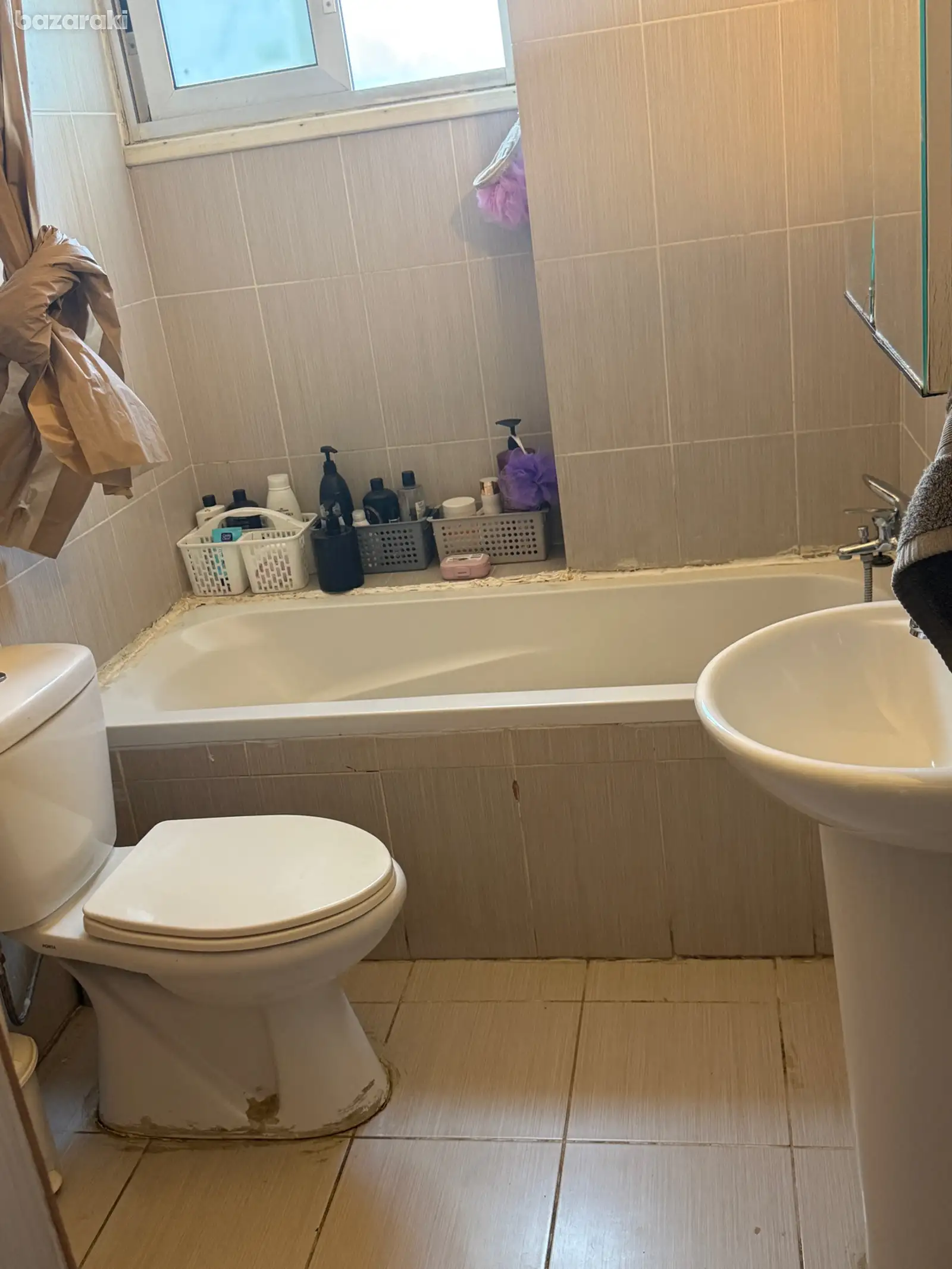 Room — 3