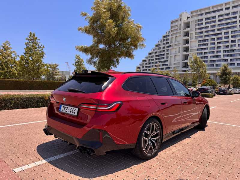 BMW 5-Series 2,0L 2024
