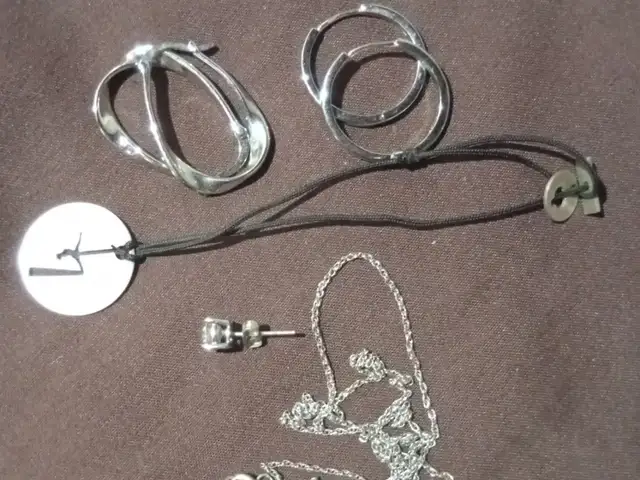 Misc Sterling silver jewellery lot, Famagusta — Vrysoulles