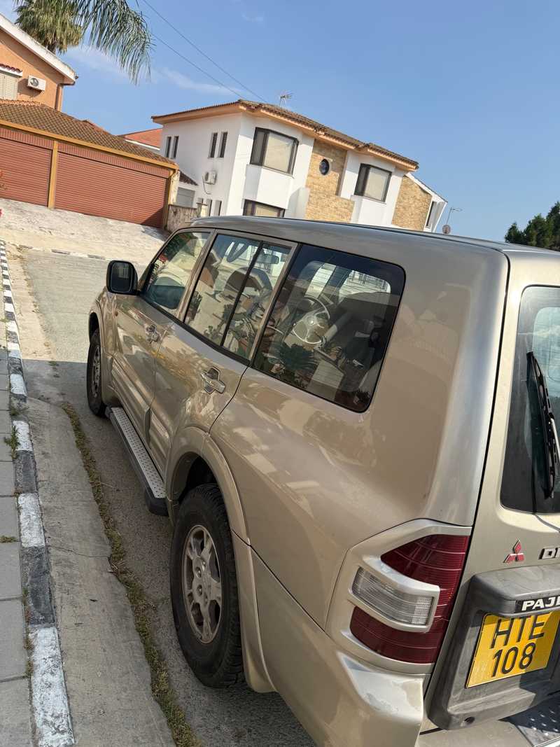 Mitsubishi Pajero 3,2L 2004