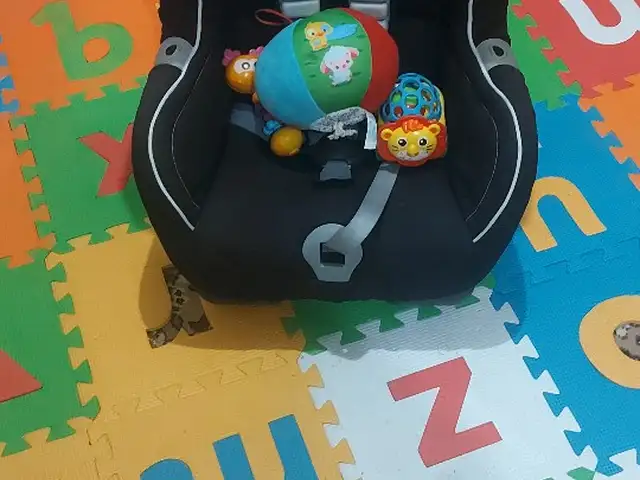 Car seat, Nicosia — Agios Dometios - Agios Pavlos